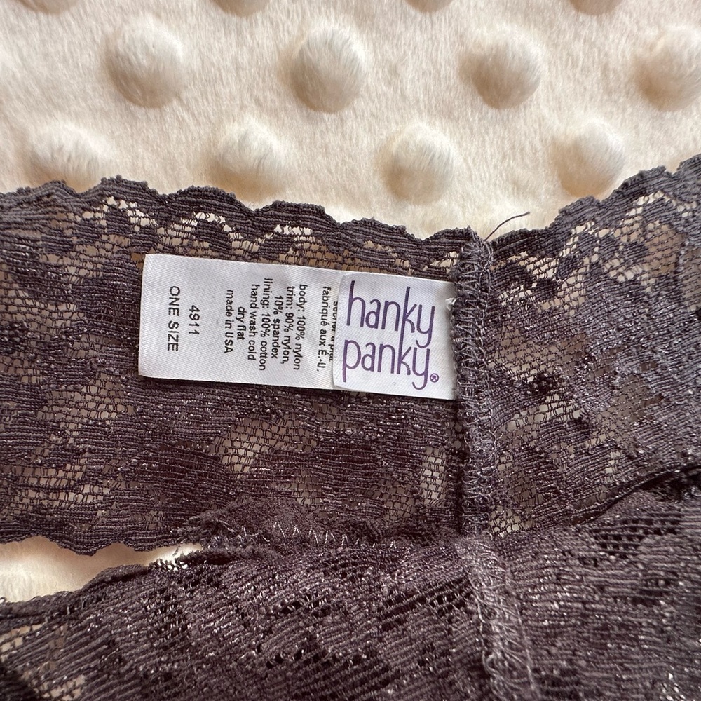Hanky Panky Lace Thong Trio - Picture 8 of 8